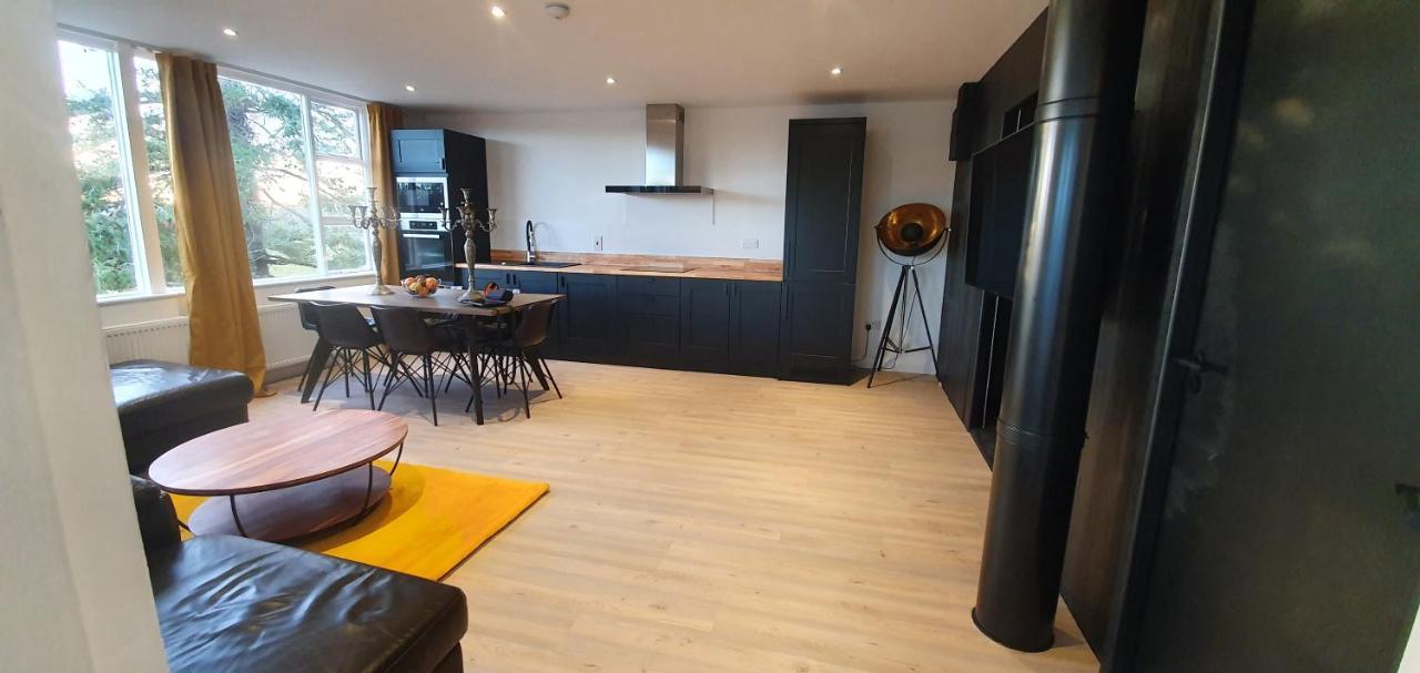 Contemporary Dublin Suite With Hot Tub Lispapple Cross Roads ภายนอก รูปภาพ